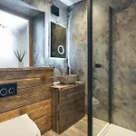 - District In - Ridgestone 3* Windermere
