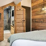 - District In - Ridgestone