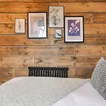 - District In - Ridgestone Уиндермир