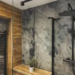 - District In - Ridgestone Гостевой дом 3*