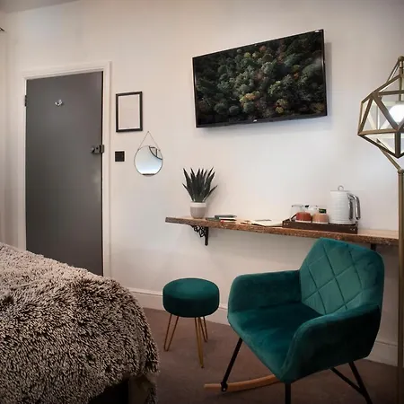 - District In - Ridgestone Πανσιόν