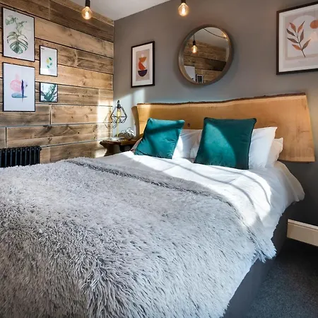 - District In - Ridgestone *