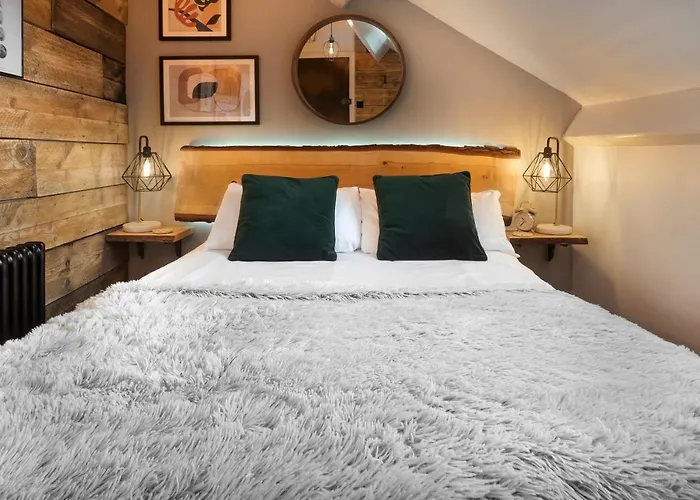 - District In - Ridgestone Penzion *