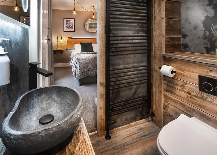 - District In - Ridgestone Windermere