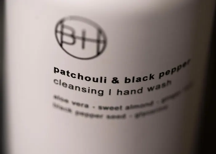 - District In - Ridgestone Windermere