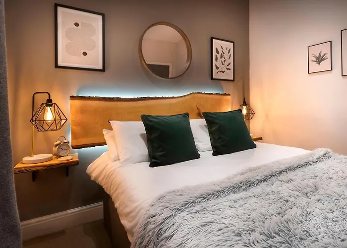 - District In - Ridgestone Windermere