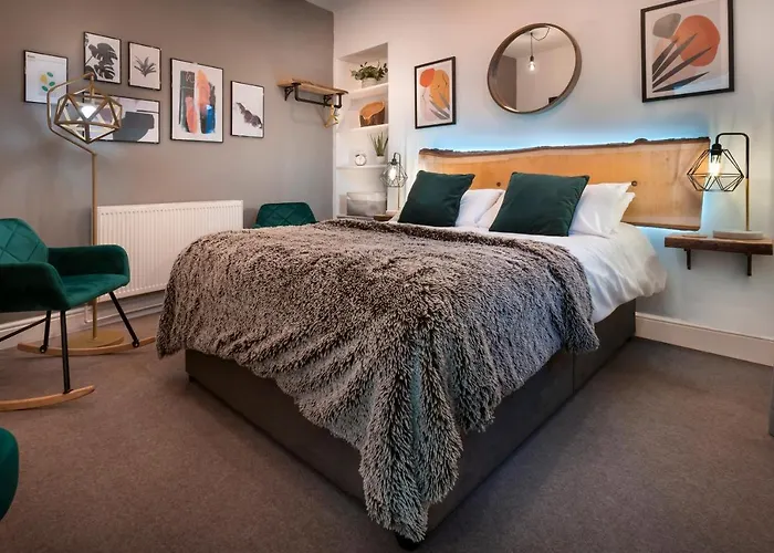 - District In - Ridgestone * Windermere