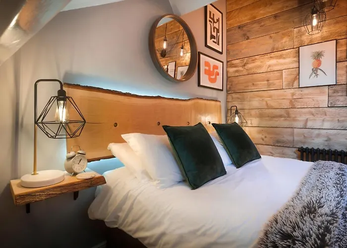 - District In - Ridgestone Penzion *