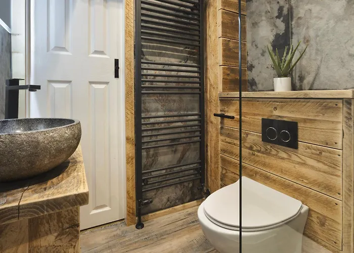 - District In - Ridgestone Casa de hóspedes