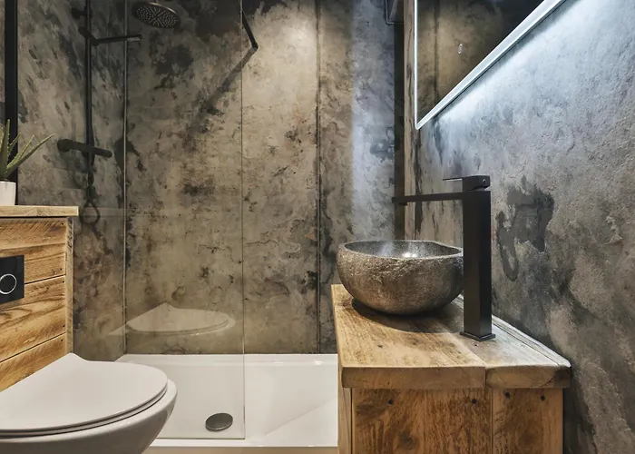 - District In - Ridgestone Casa de hóspedes 3*