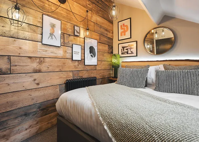 - District In - Ridgestone Casa de hóspedes 3*