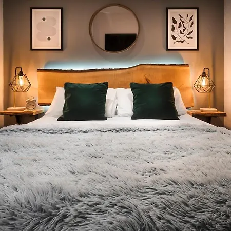 - District In - Ridgestone